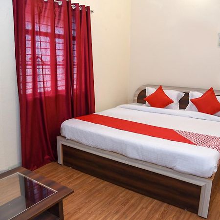OYO 15684 Hotel Vibrant Inn Danapur Extérieur photo