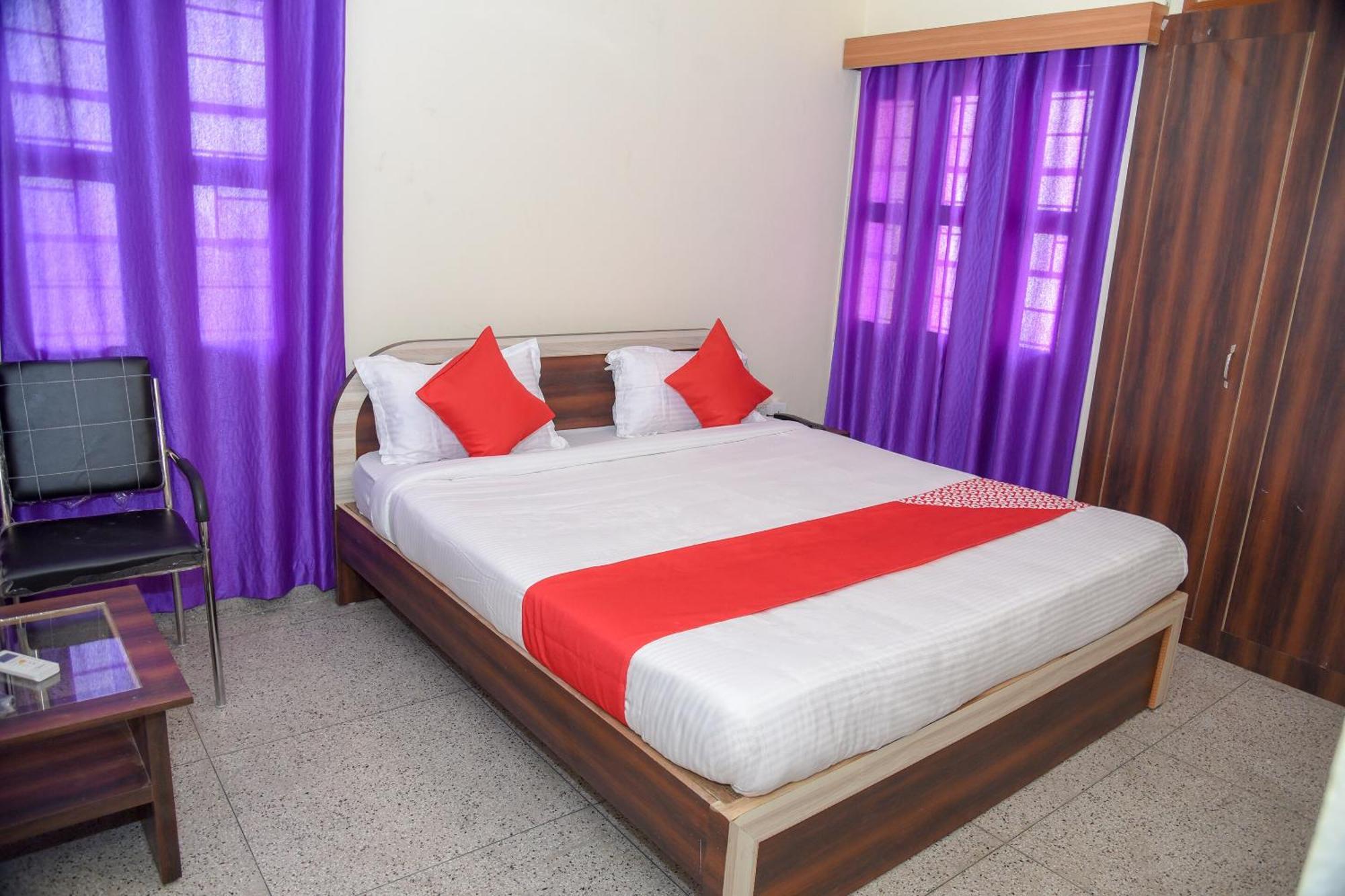 OYO 15684 Hotel Vibrant Inn Danapur Extérieur photo